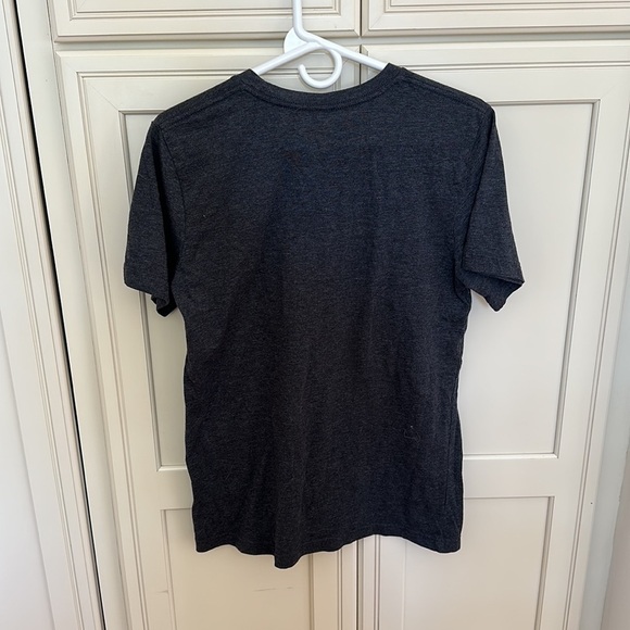 GAME OF THRONES! Jordan Arya Stark Shirt  Size M - Picture 2 of 2